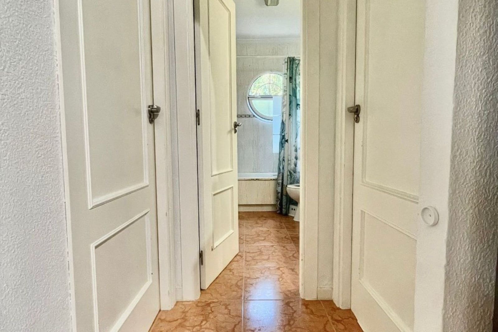 3 soveværelse Byhus til salg i Playa Flamenca med swimmingpool - € 228.000 (Ref: 10088215)