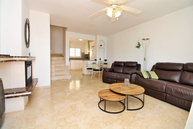 2 quarto Casa em Banda para venda em Las Ramblas Golf, Orihuela com piscina - 229 000 € (Ref: 10088217)