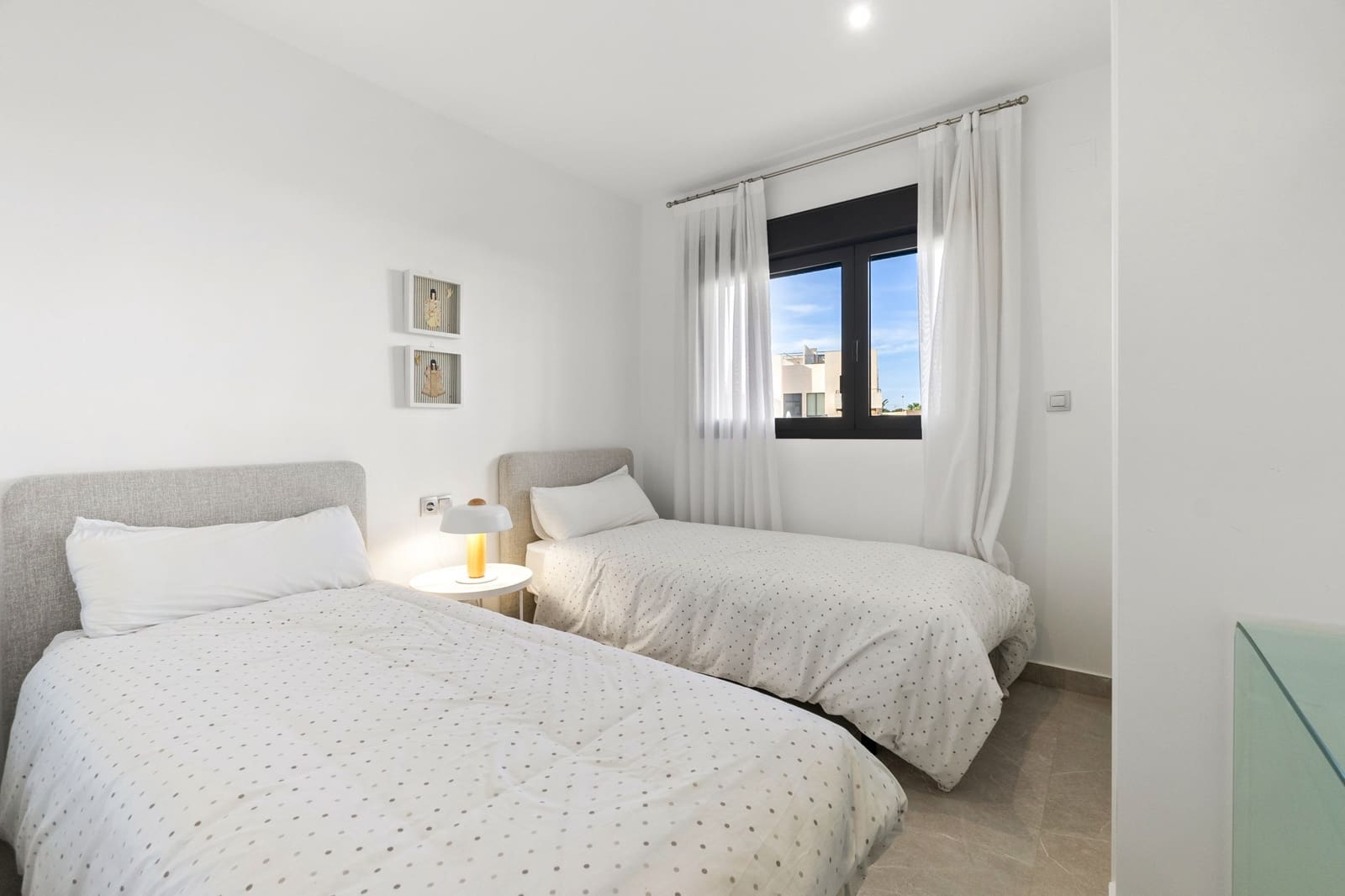 2 soverom Leilighet til salgs i Orihuela med svømmebasseng - € 310 000 (Ref: 10096873)