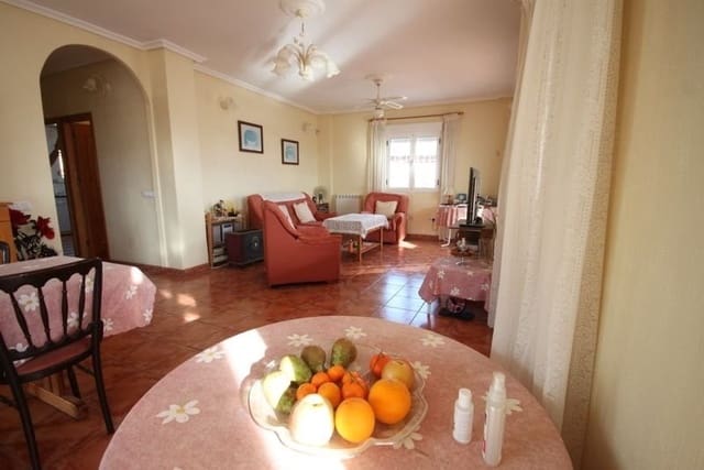 5 chambre Villa/Maison à vendre à Torrevieja avec piscine garage - 620 000 € (Ref: 10096879)