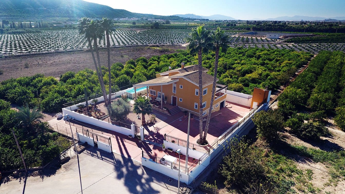 Finca/Casa Rural de 5 habitaciones en Orihuela en venta con piscina garaje - 675.000 € (Ref: 10096909)