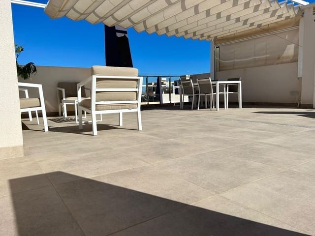 Apartamento de 2 habitaciones en Torre de la Horadada en venta con piscina - 344.900 € (Ref: 10096917)
