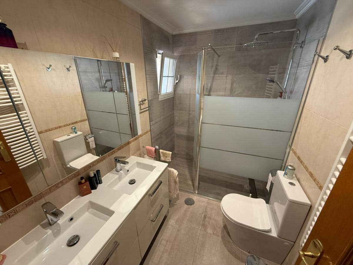 3 slaapkamer Villa te koop in San Miguel de Salinas met zwembad garage - € 525.000 (Ref: 10096919)