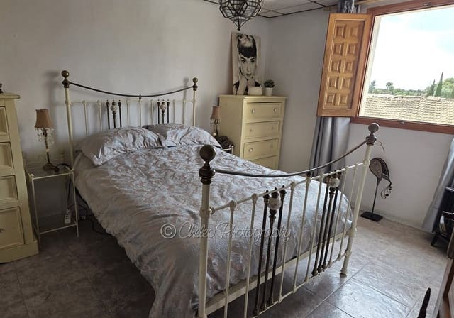 4 slaapkamer Huis te koop in Catral met garage - € 159.000 (Ref: 10096920)