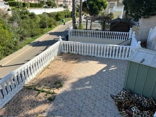 3 quarto Moradia para venda em Playa Flamenca com piscina - 360 000 € (Ref: 10096929)