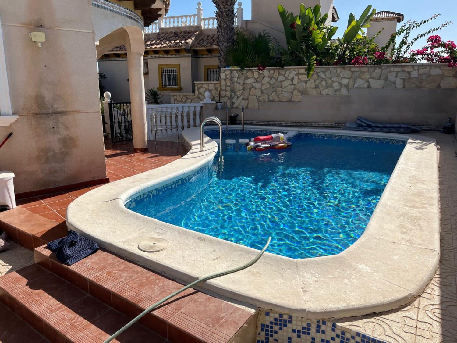 3 quarto Moradia para venda em Playa Flamenca com piscina - 360 000 € (Ref: 10096929)