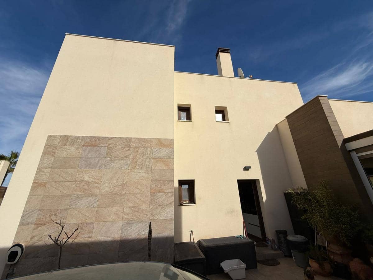 3 slaapkamer Villa te koop in Los Montesinos met zwembad - € 359.900 (Ref: 10096939)
