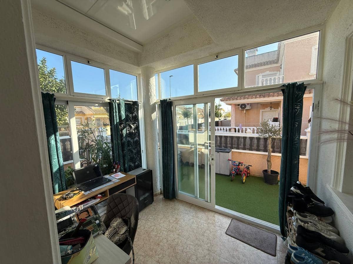 Pareado de 2 habitaciones en Torre de la Horadada en venta con piscina garaje - 254.900 € (Ref: 10096940)