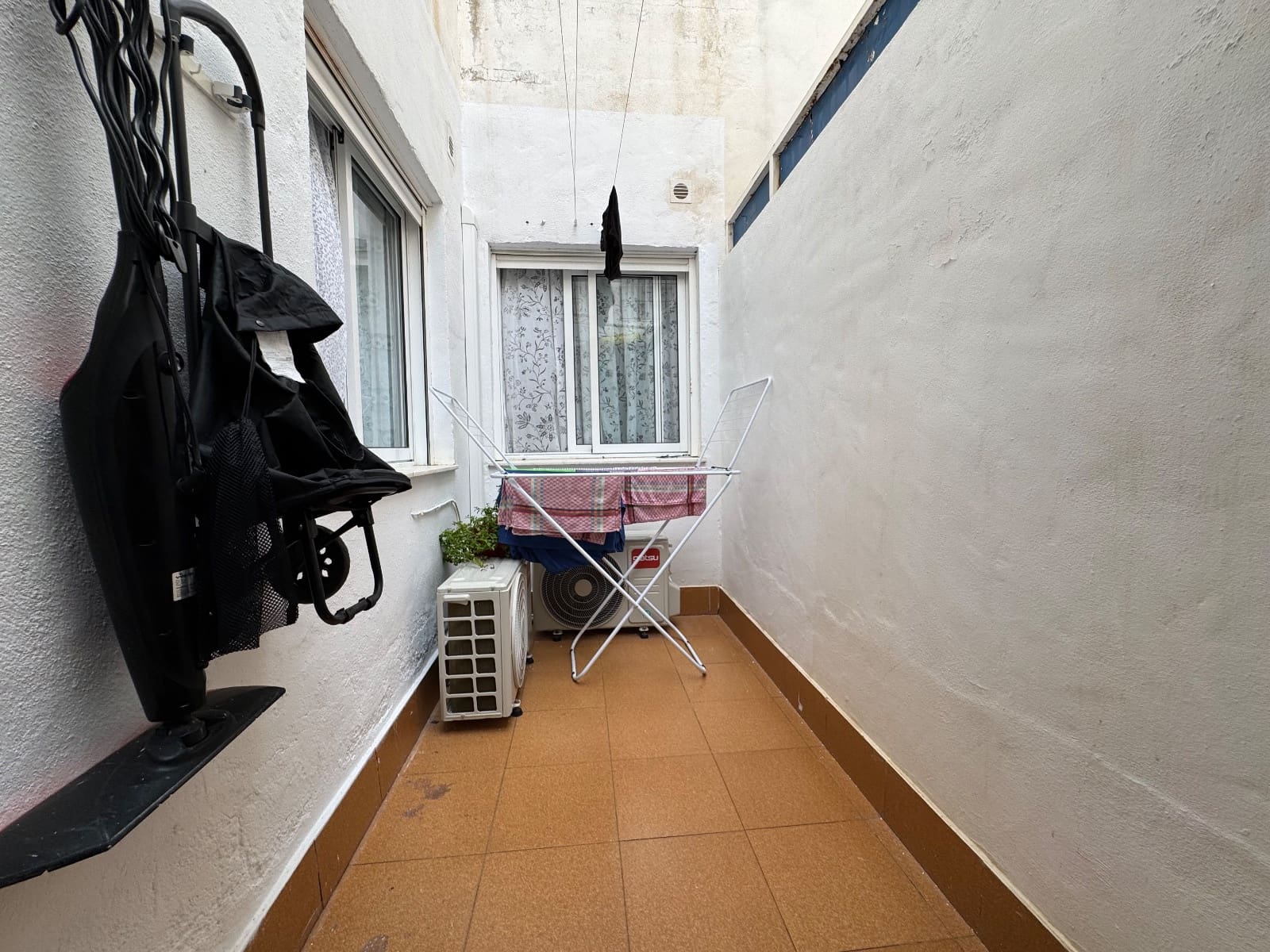 3 makuuhuone Omakotitalo myytävänä paikassa Playa Flamenca mukana uima-altaan - 169 900 € (Ref: 10096948)