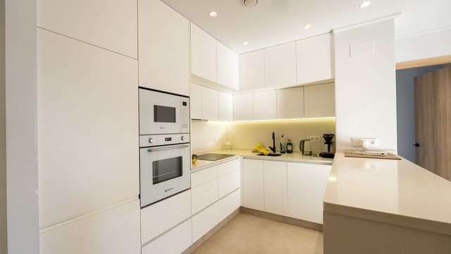 3 soverom Leilighet til salgs i Guardamar del Segura med svømmebasseng garasje - € 379 000 (Ref: 10096955)