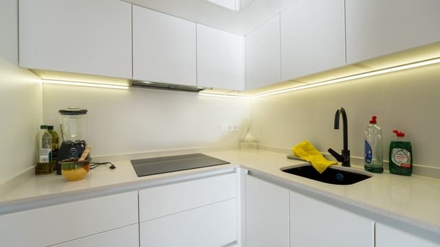 3 soverom Leilighet til salgs i Guardamar del Segura med svømmebasseng garasje - € 379 000 (Ref: 10096955)