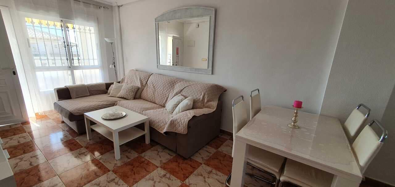 2 soveværelse Lejlighed til salg i Cabo Roig med swimmingpool garage - € 165.000 (Ref: 10097029)
