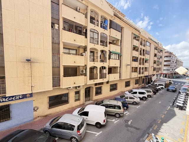 2 soveværelse Lejlighed til salg i Torrevieja med swimmingpool - € 150.000 (Ref: 10097047)