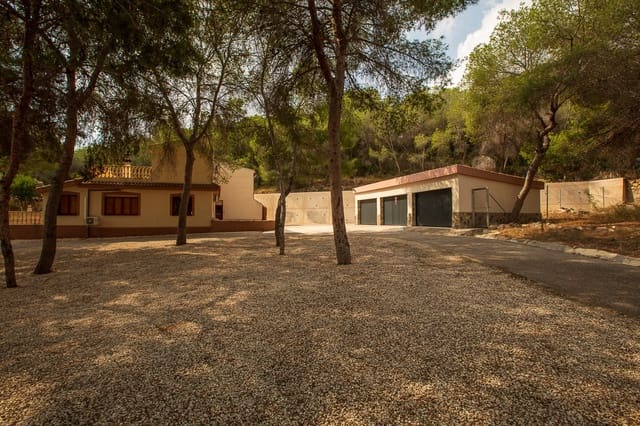 4 soveværelse Finca/Landehus til salg i Torremendo, Orihuela med swimmingpool garage - € 544.990 (Ref: 10097063)