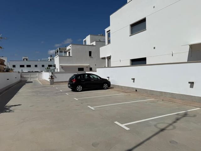 Apartamento de 3 habitaciones en Torre de la Horadada, Pilar de la Horadada en venta con piscina garaje - 339.900 € (Ref: 10097075)