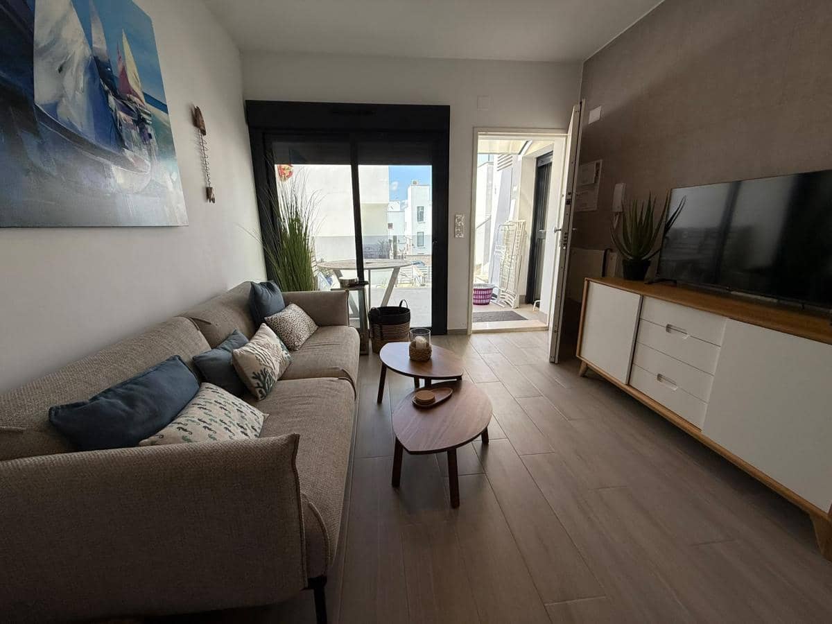 Apartamento de 3 habitaciones en Torre de la Horadada en venta con piscina garaje - 339.900 € (Ref: 10097075)