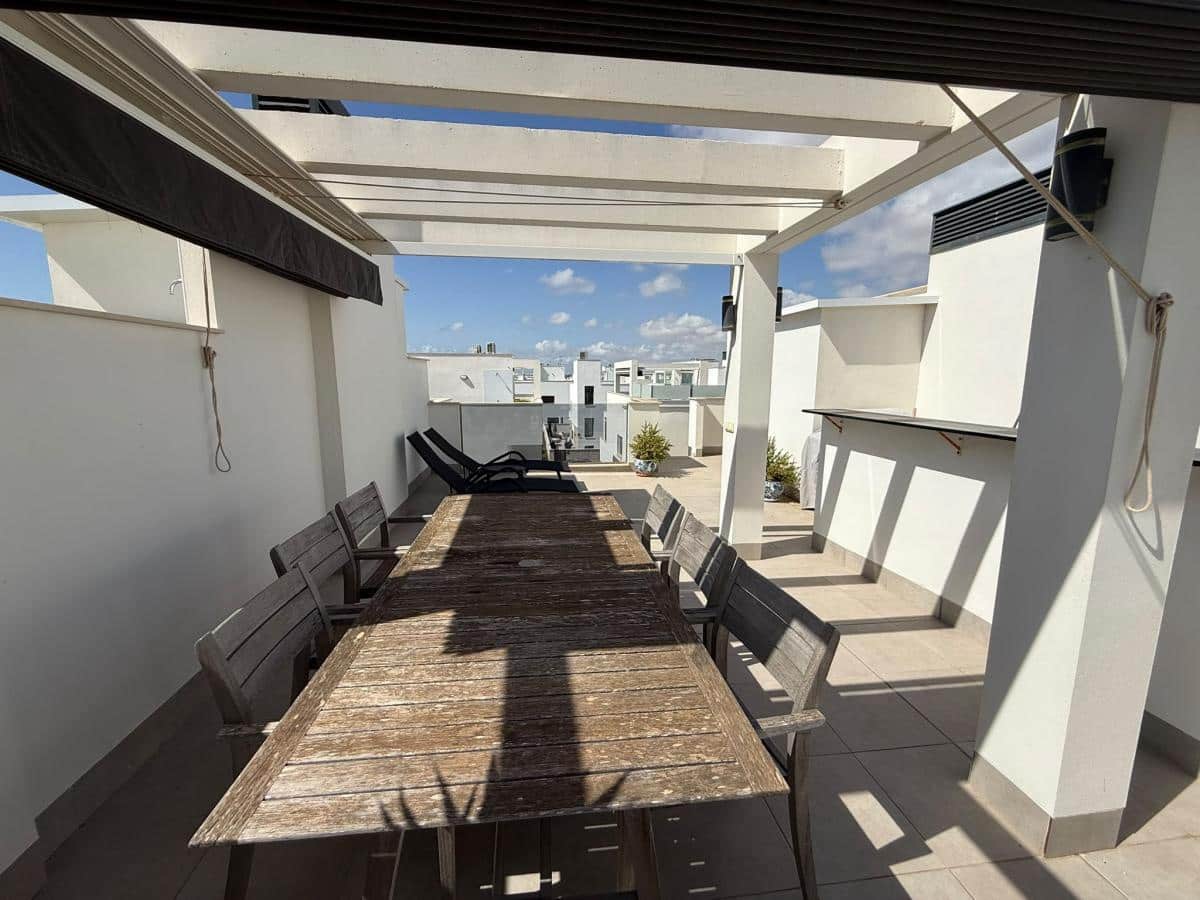 Apartamento de 3 habitaciones en Torre de la Horadada en venta con piscina garaje - 339.900 € (Ref: 10097075)