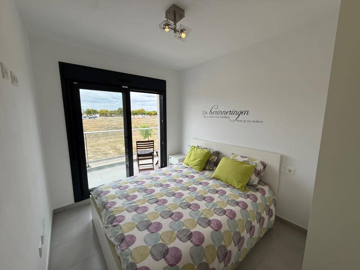 Apartamento de 2 habitaciones en Torre de la Horadada en venta con piscina garaje - 289.999 € (Ref: 10097076)