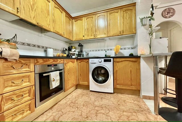 3 sovrum Hus till salu i Playa Flamenca med pool - 228 000 € (Ref: 10097078)