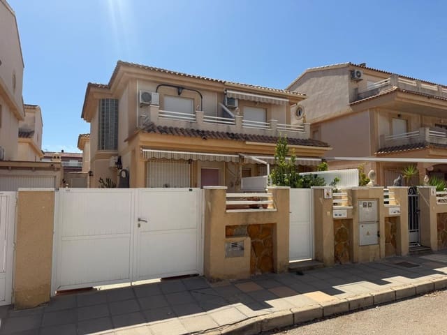 Casa de 3 habitaciones en Torre de la Horadada, Pilar de la Horadada en venta con garaje - 269.900 € (Ref: 10097226)