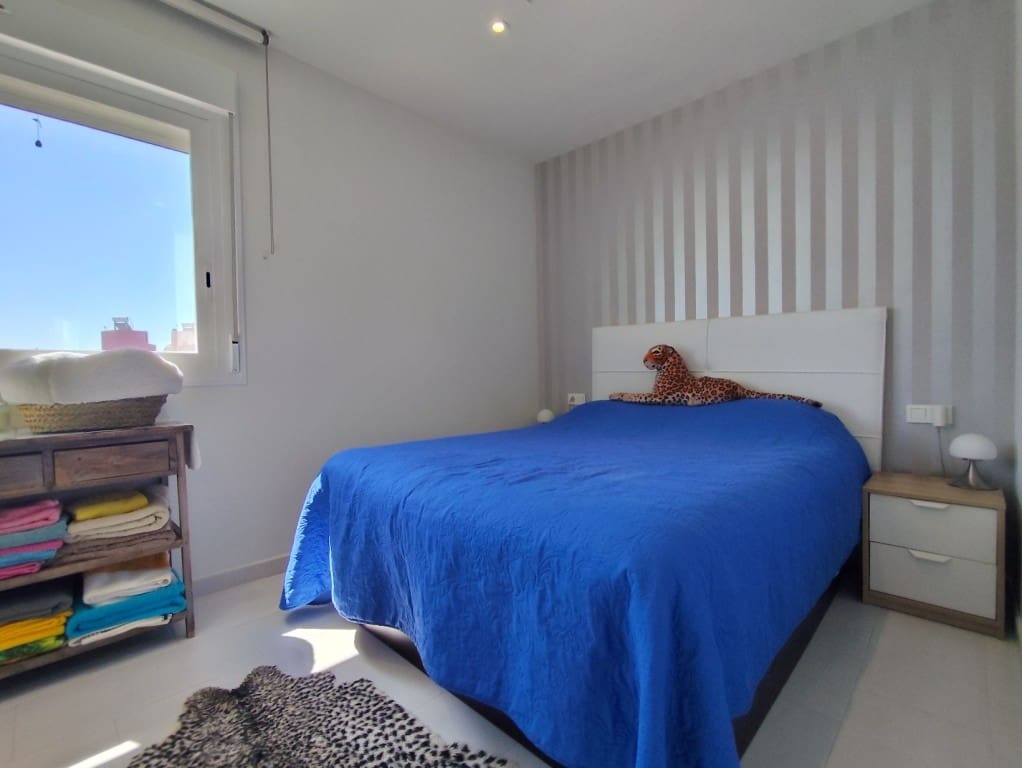 4 quarto Casa em Banda para venda em Torrevieja com piscina garagem - 399 000 € (Ref: 10097263)
