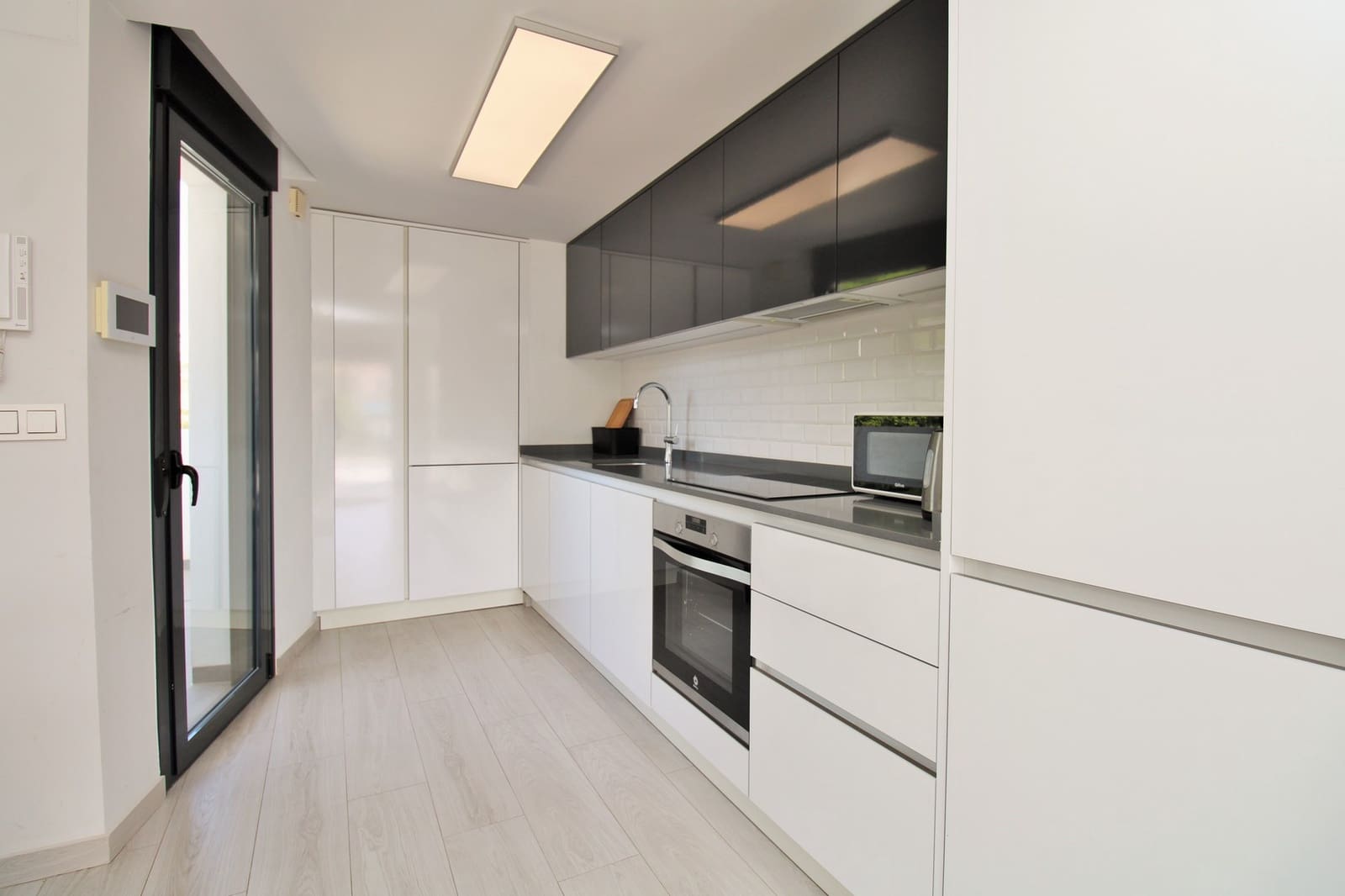 3 sovrum Lägenhet till salu i Villamartin med pool garage - 379 000 € (Ref: 10135391)