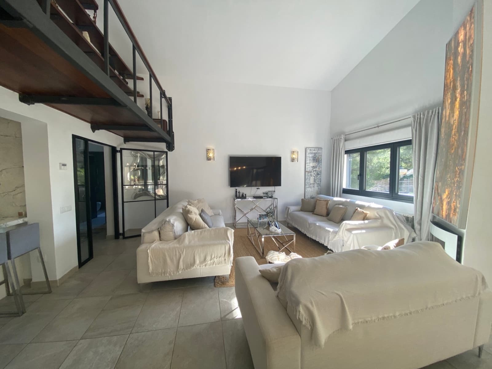 4 bedroom Villa for sale in Costa de la Calma with pool garage - € 2,350,000 (Ref: 10135441)