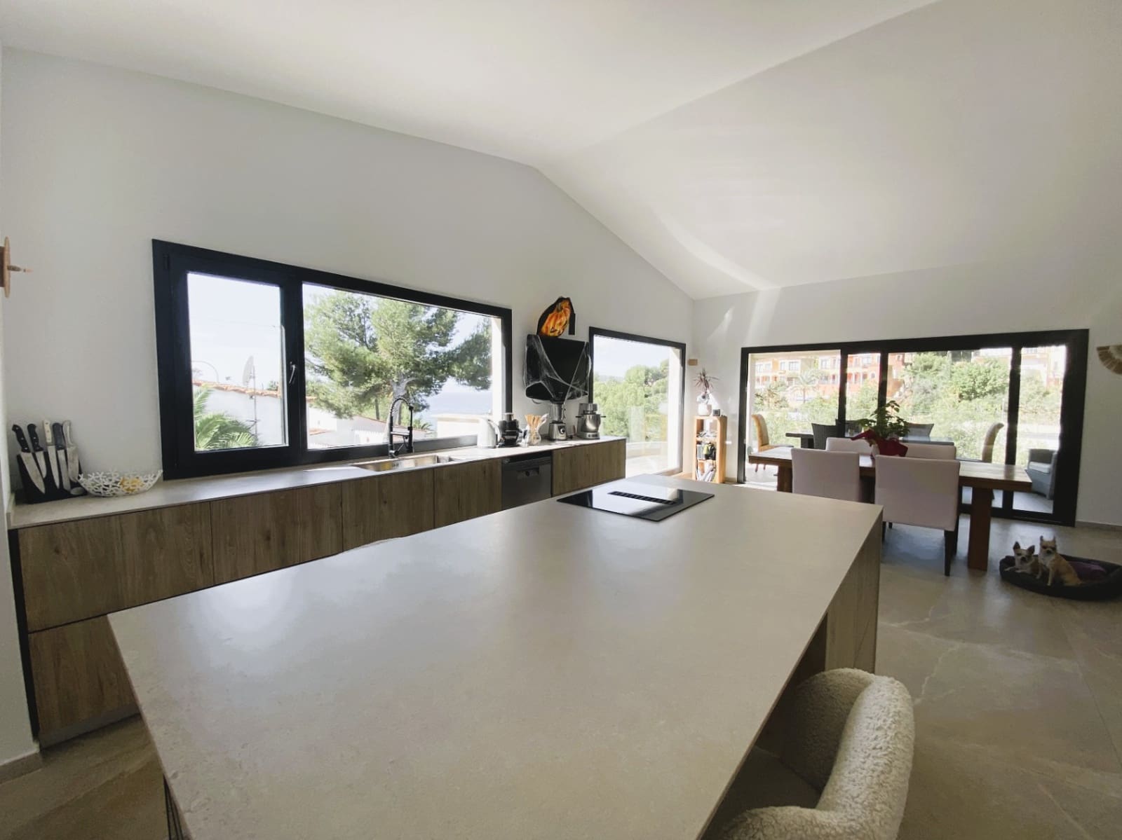 4 bedroom Villa for sale in Costa de la Calma with pool garage - € 2,850,000 (Ref: 10135443)