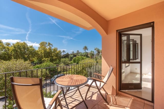 Apartamento de 2 habitaciones en Portixol, Palma de Mallorca en venta con piscina garaje - 1.140.000 € (Ref: 10153045)