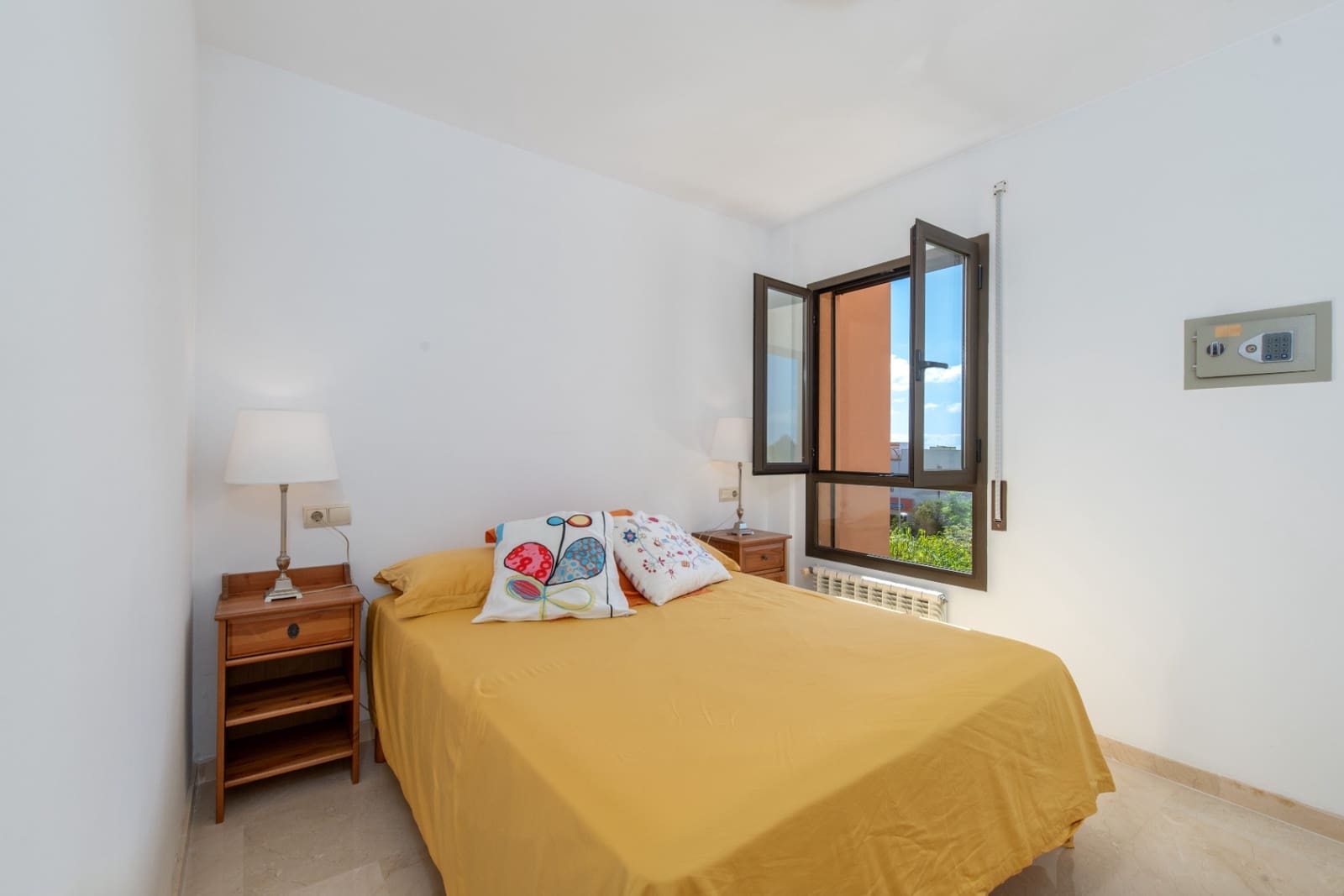 Apartamento de 2 habitaciones en Portixol en venta con piscina garaje - 1.140.000 € (Ref: 10153045)