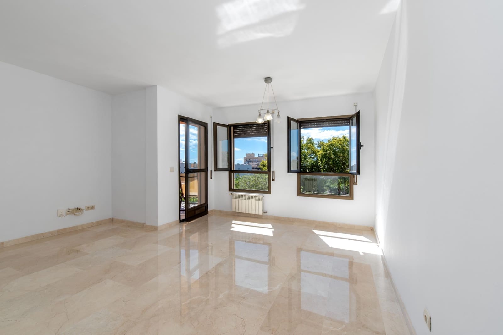 Apartamento de 2 habitaciones en Portixol en venta con piscina garaje - 1.140.000 € (Ref: 10153045)