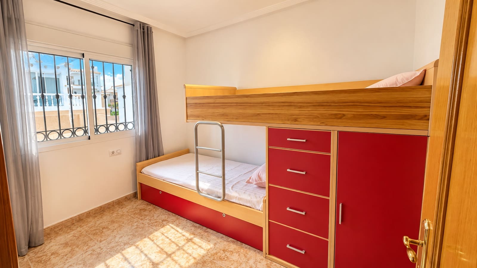 2 bedroom Townhouse for sale in Orihuela Costa with pool garage - € 219,000 (Ref: 10165716)