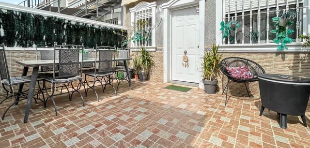 3 soverom Hus til salgs i Torrevieja - € 165 000 (Ref: 10165738)