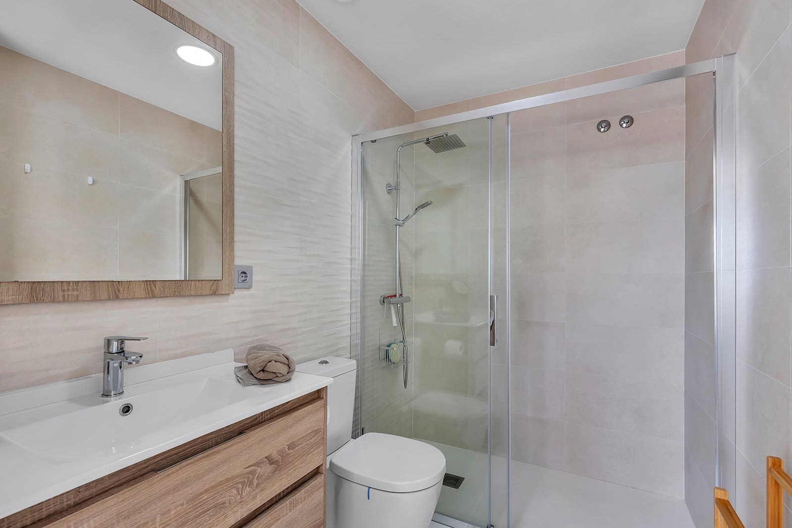 2 slaapkamer Appartement te koop in Dolores De Pacheco met zwembad - € 259.000 (Ref: 10179125)
