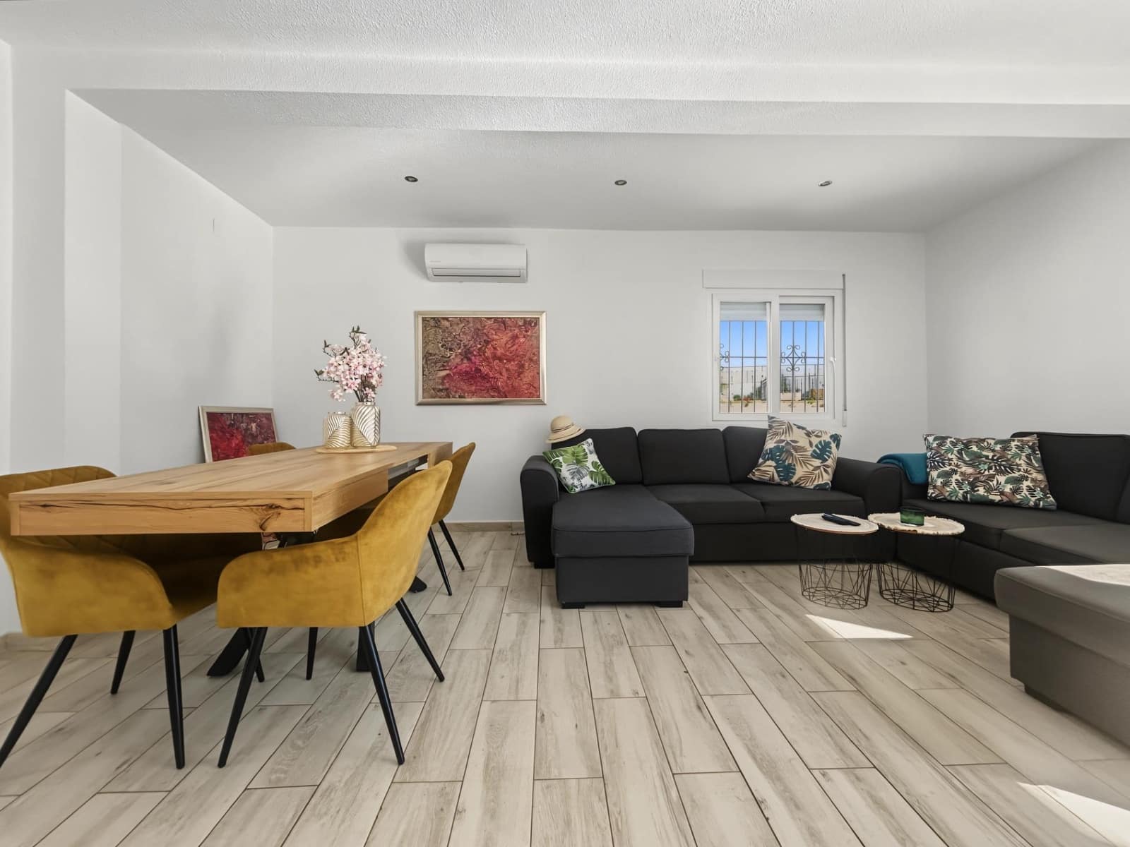 2 soveværelse Villa til salg i Pilar de la Horadada med swimmingpool - € 295.000 (Ref: 10179152)