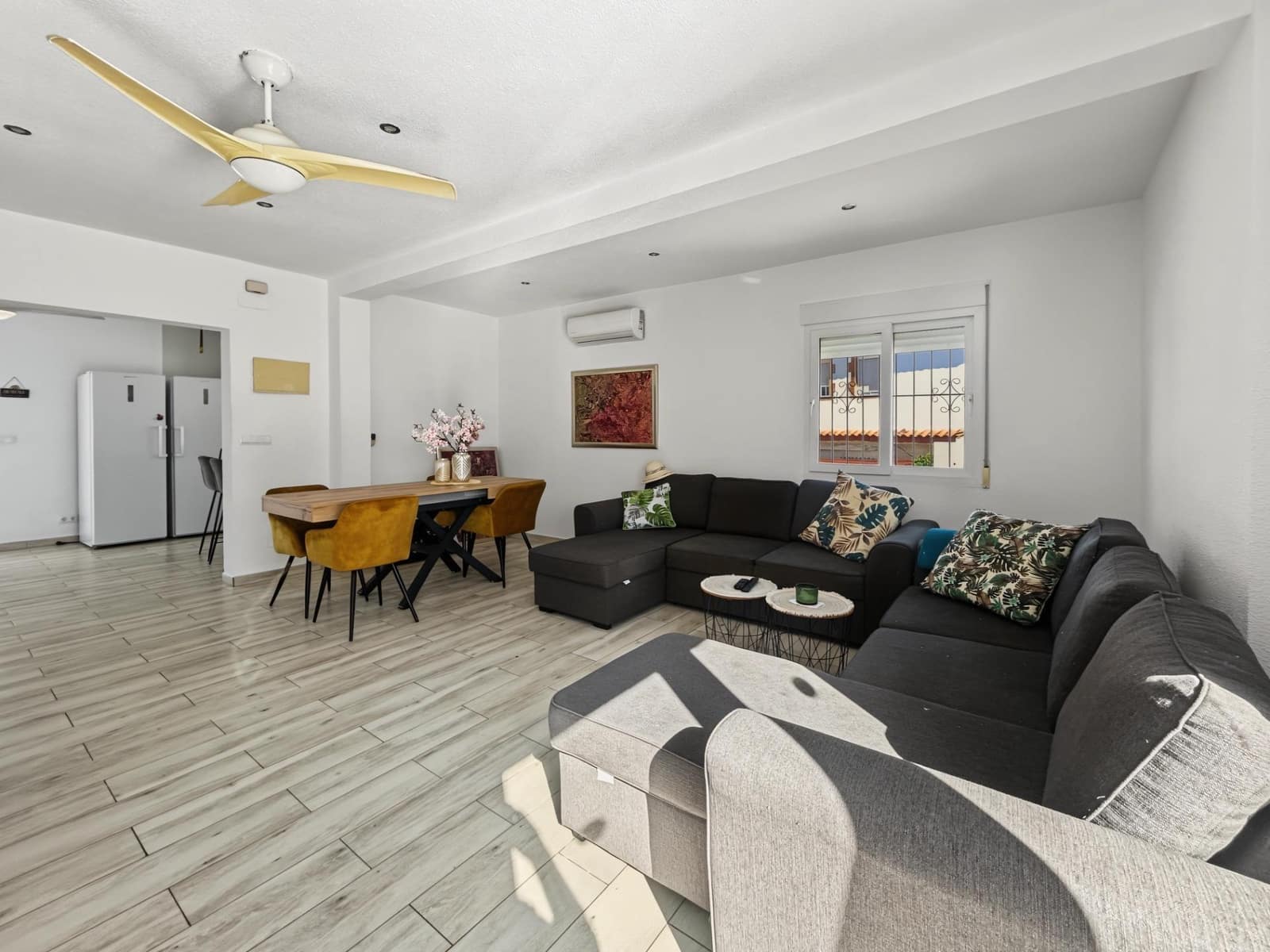 2 soveværelse Villa til salg i Pilar de la Horadada med swimmingpool - € 295.000 (Ref: 10179152)
