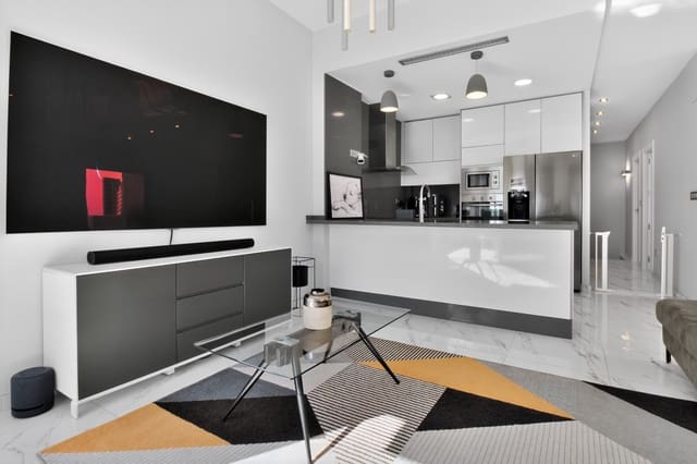 4 camera da letto Villa in vendita in Villamartin, Orihuela con piscina garage - 469.995 € (Rif: 10179176)
