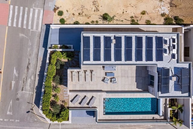 4 sypialnia Willa na sprzedaż w Benijófar z garażem - 1 495 000 € (Ref: 4872066)