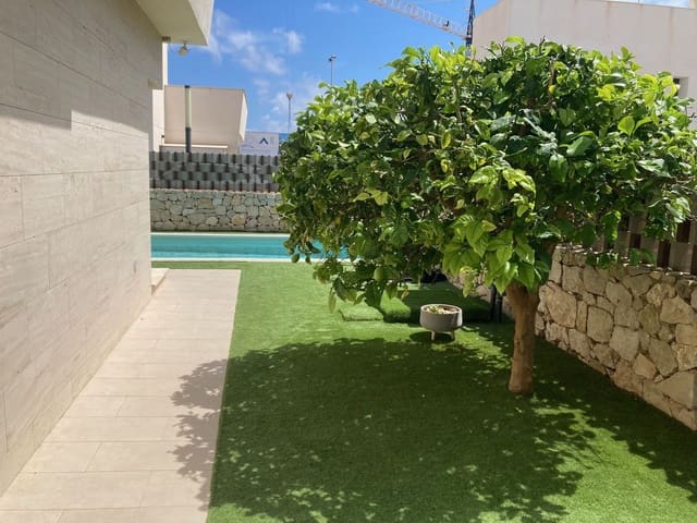 3 quarto Casa em Banda para venda em Pilar de la Horadada - 459 000 € (Ref: 4872082)