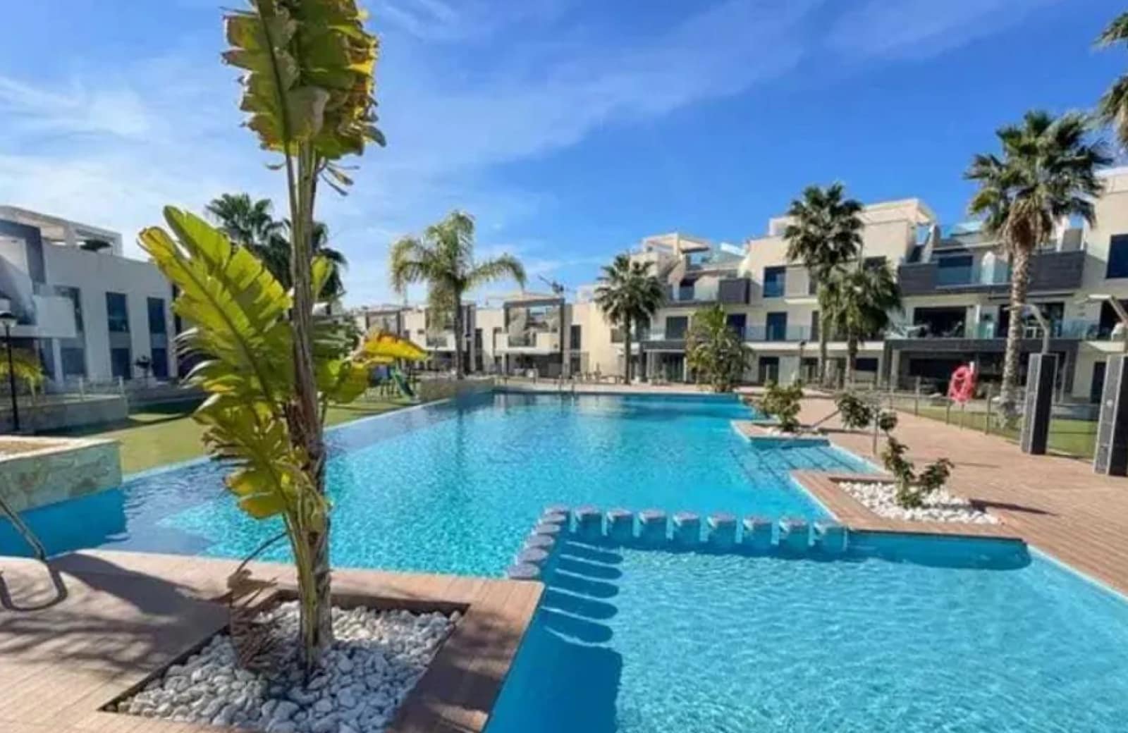 2 quarto Apartamento para venda em El Raso com piscina garagem - 234 900 € (Ref: 4872177)