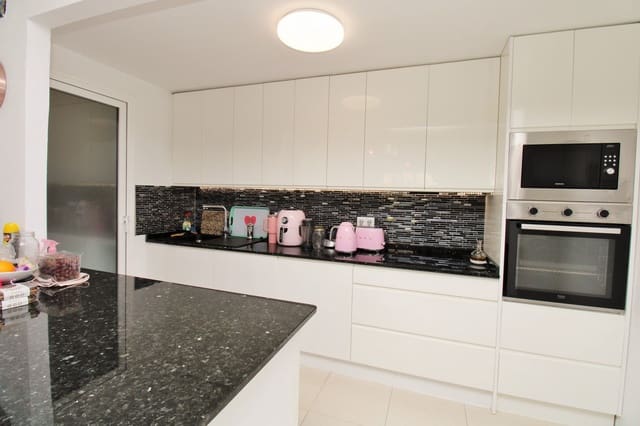 2 sovrum Lägenhet till salu i Playa Flamenca, Orihuela - 215 000 € (Ref: 4889284)