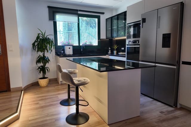 3 quarto Casa em Banda para venda em San Juan de Alicante / Sant Joan d'Alacant com garagem - 463 500 € (Ref: 4892825)