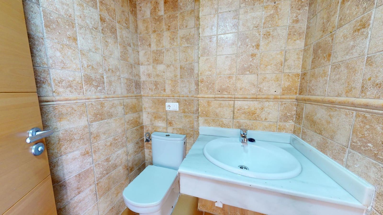 2 bedroom Penthouse for sale in Archena with pool garage - € 160,000 (Ref: 8218339)