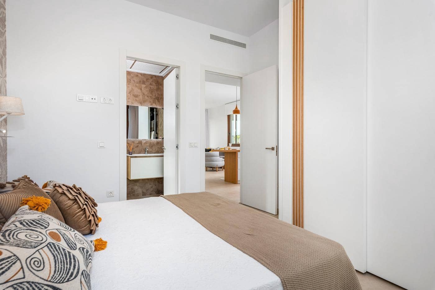 Chalet de 3 habitaciones en Vera en venta con piscina garaje - 429.000 € (Ref: 8335827)