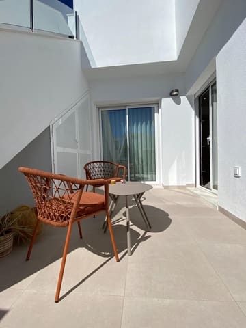 3 makuuhuone Bungalow myytävänä paikassa Pilar de la Horadada ciudad, Pilar de la Horadada mukana uima-altaan 
autotalli - 395 900 € (Ref: 8673467)