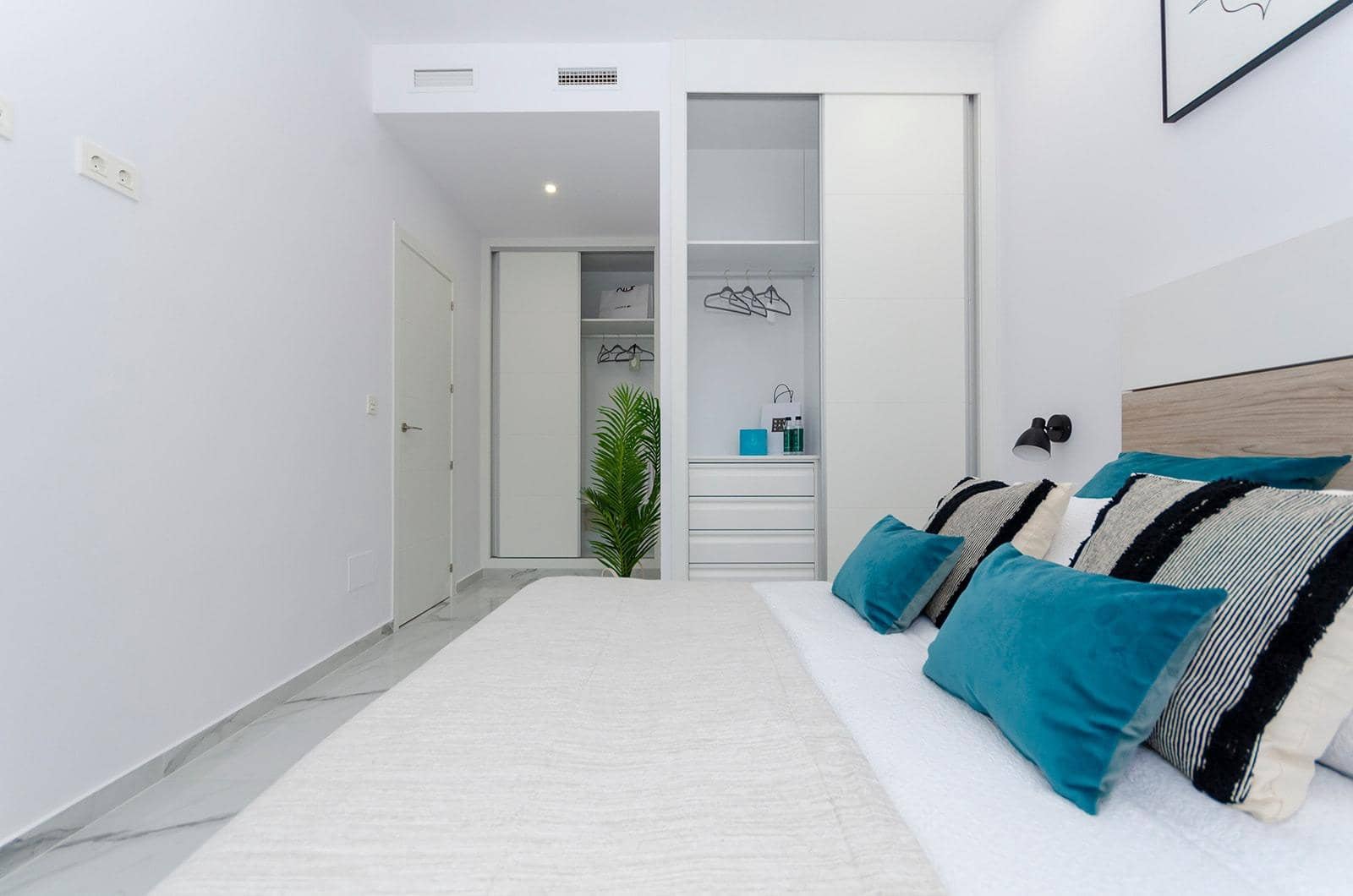 3 chambre Villa/Maison à vendre à Torrevieja avec piscine garage - 424 000 € (Ref: 8761240)