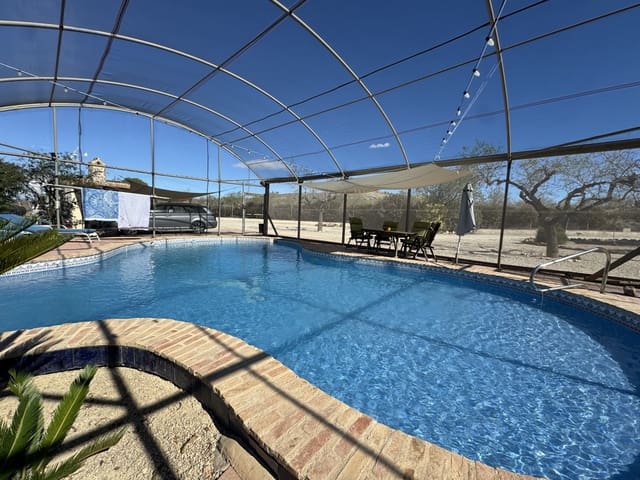 3 soveværelse Finca/Landehus til salg i Torremendo, Orihuela med swimmingpool - € 325.000 (Ref: 9084195)