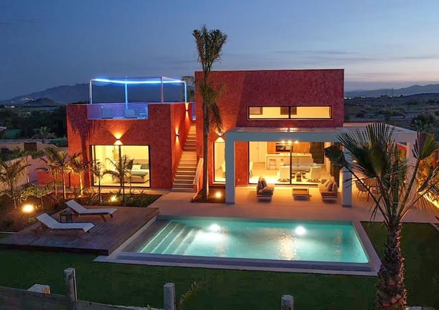 3 soverom Villa til salgs i Desert Springs, Cuevas del Almanzora med svømmebasseng garasje - € 825 000 (Ref: 9157488)