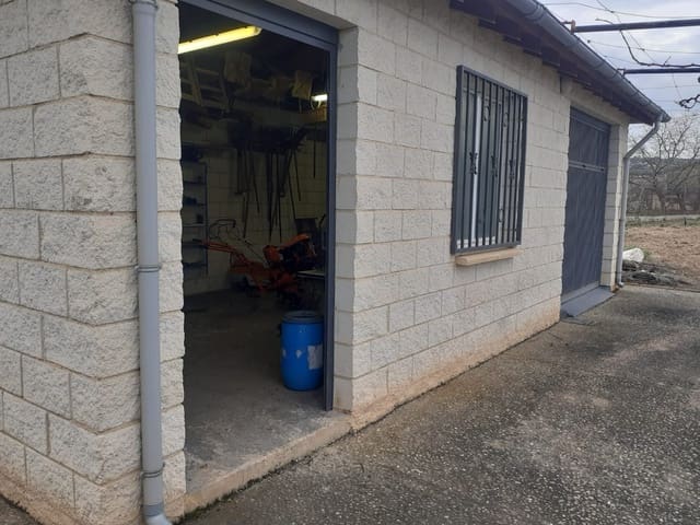 4 Zimmer Finca/Landgut zu verkaufen in Logroño mit Pool Garage - 1.100.000 € (Ref: 9157614)