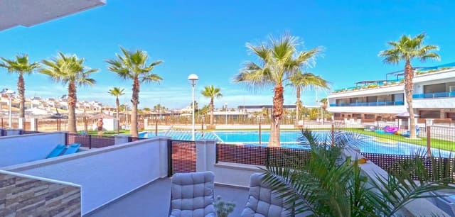 3 soveværelse Byhus til salg i Los Balcones - Los Altos, Torrevieja med swimmingpool - € 329.950 (Ref: 9157685)